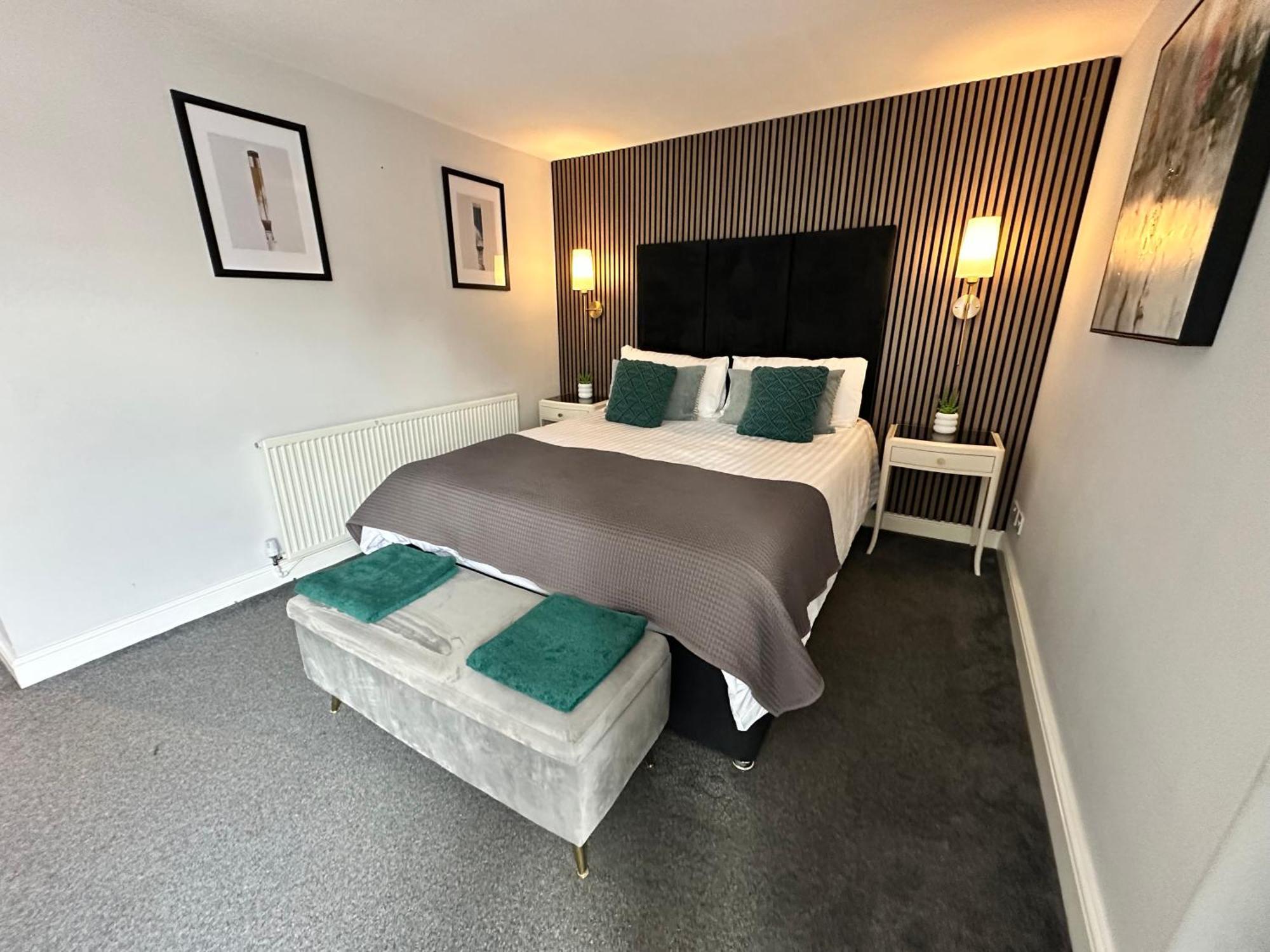 Waterside Mufc & Trafford Centre Townhouse 4 Bedroom Free Parking Manchester Bagian luar foto